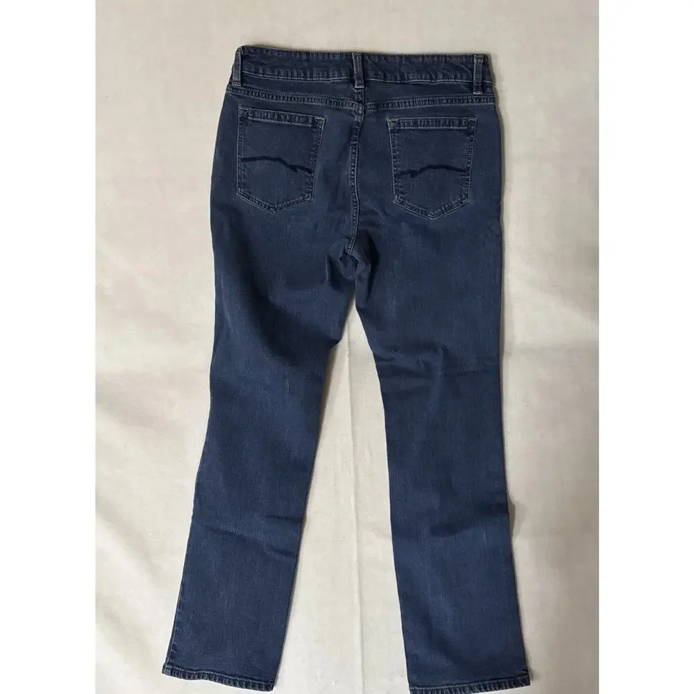 2 Blue Mountain Women's Relaxed Fit 5 Pocket Straight Leg Jeans Size 12